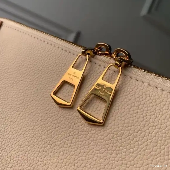 First bag VUITTON MM TOTE LOUIS V 0508